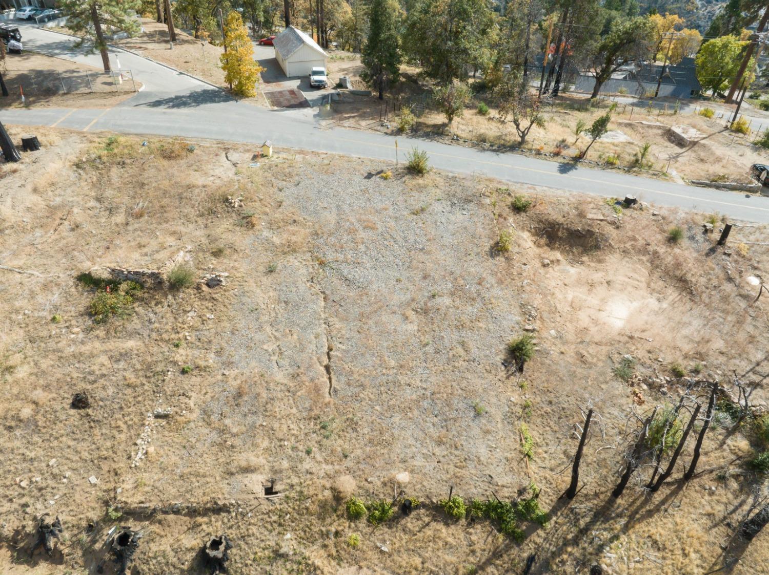 55142 Huntington Lake Rd, Big Creek, CA 93605