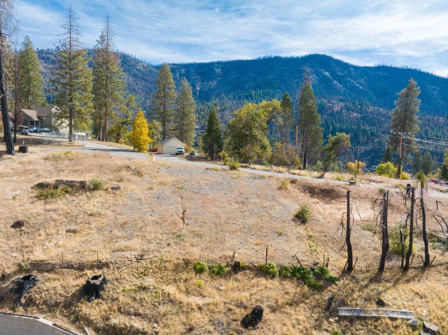 55142 Huntington Lake Rd, Big Creek, CA 93605