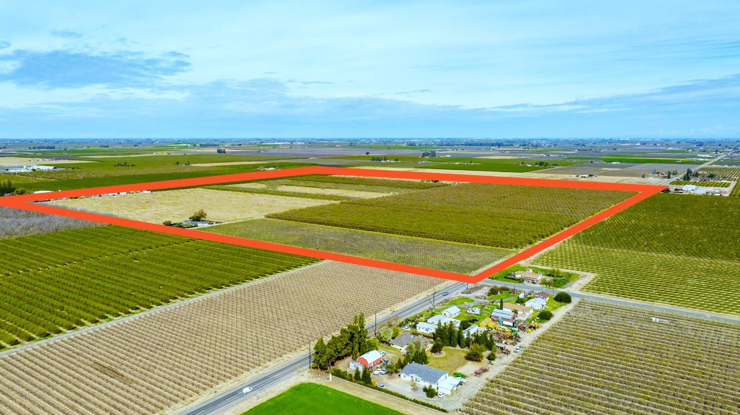 5720 E Conejo Ave, Selma, CA 93662