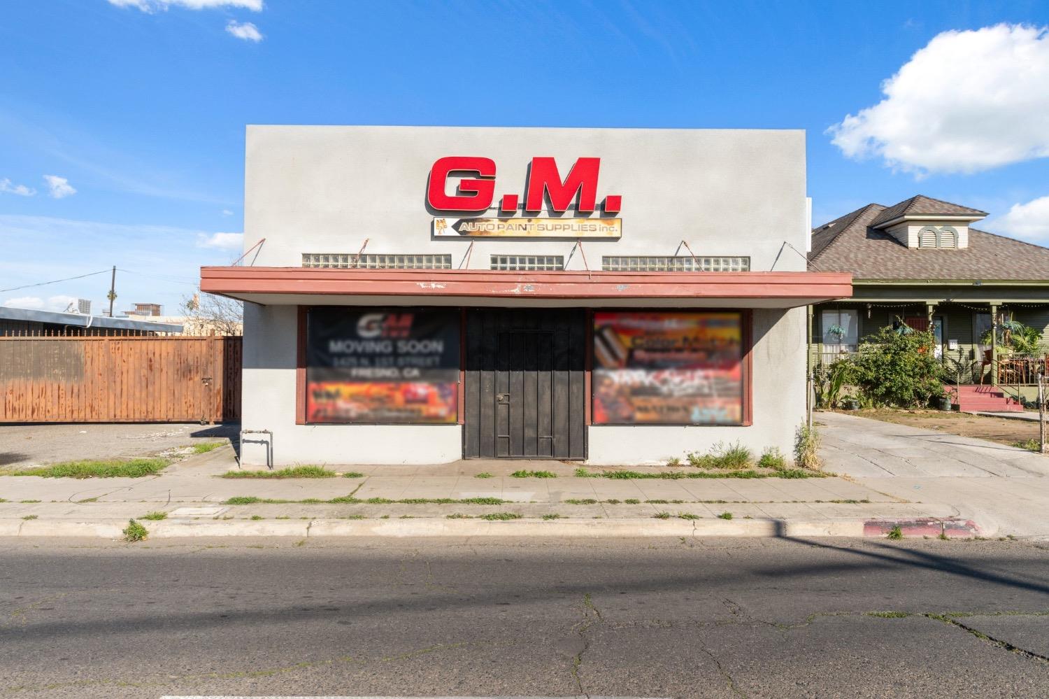 1100 N Fresno St, Fresno, CA 93701