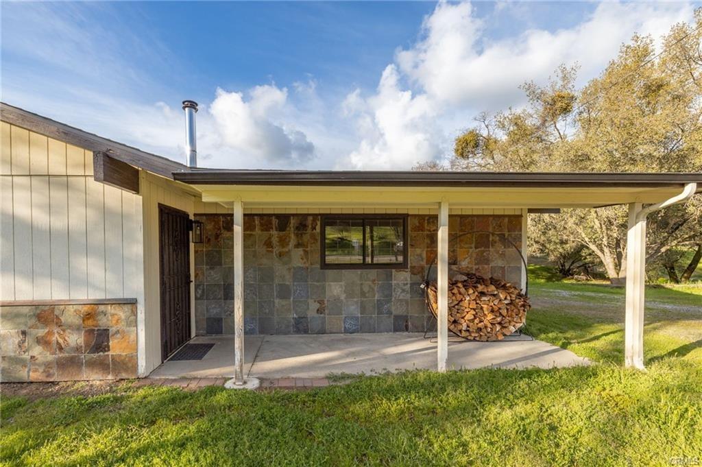 43317 Running Deer Ct, Coarsegold, CA 93614