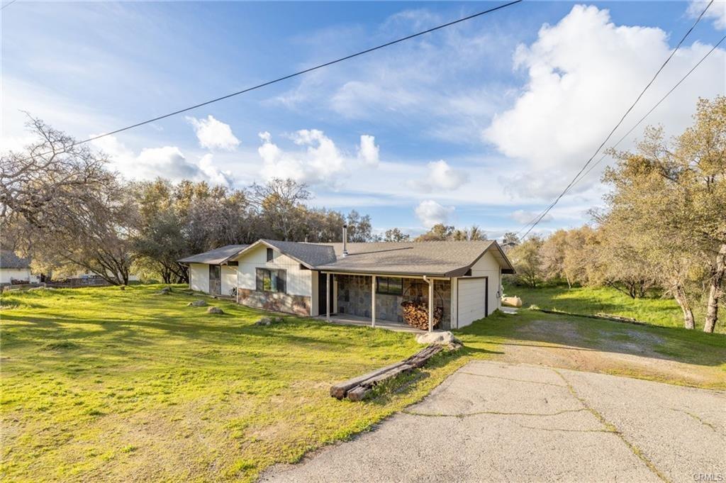 43317 Running Deer Ct, Coarsegold, CA 93614