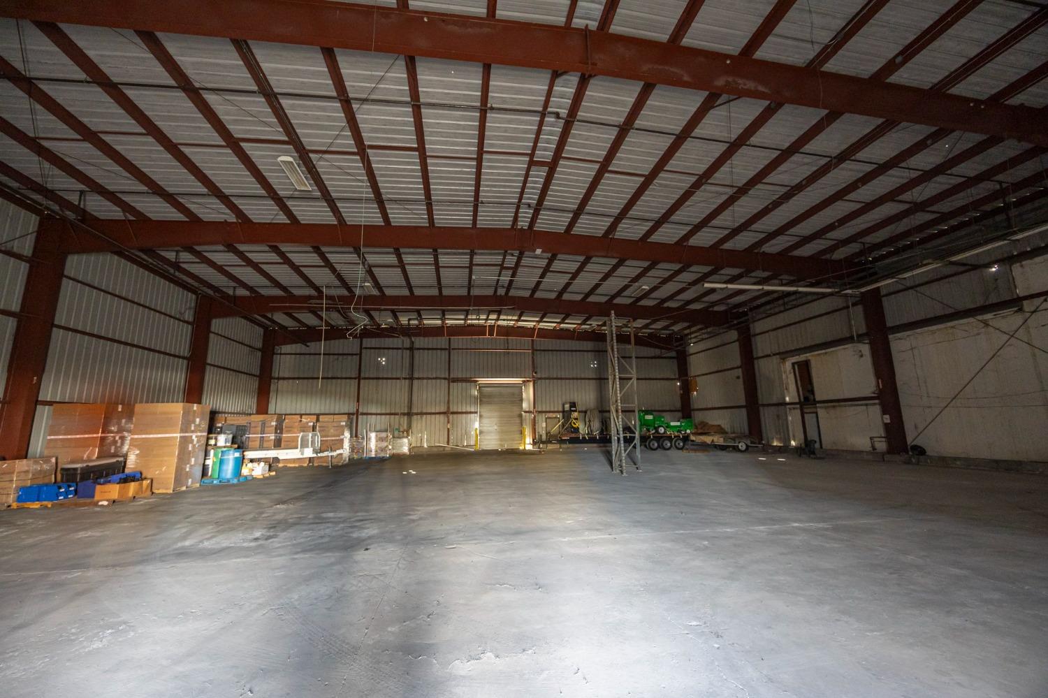 200 N Uruappan, Dinuba, CA 93618