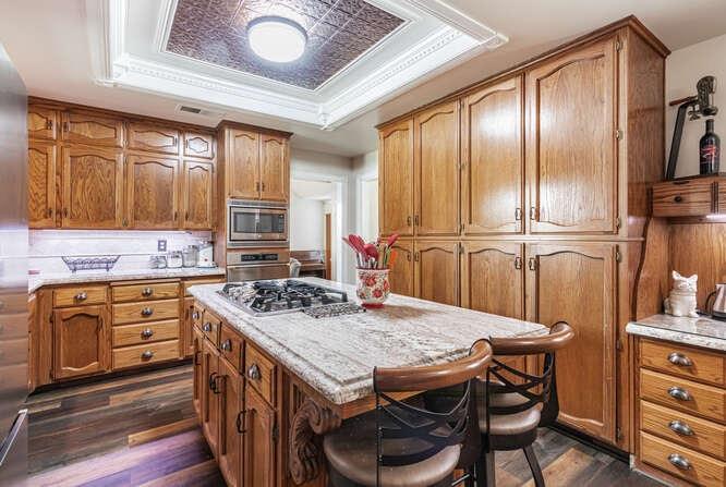 26189 Valerie Ave, Madera, CA 93638