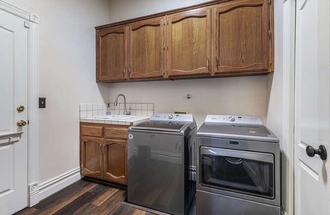 26189 Valerie Ave, Madera, CA 93638