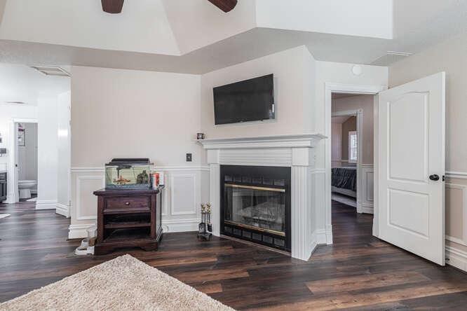 26189 Valerie Ave, Madera, CA 93638