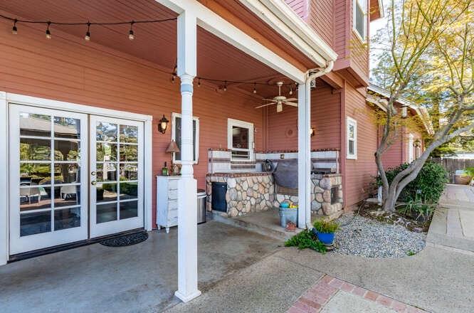 26189 Valerie Ave, Madera, CA 93638
