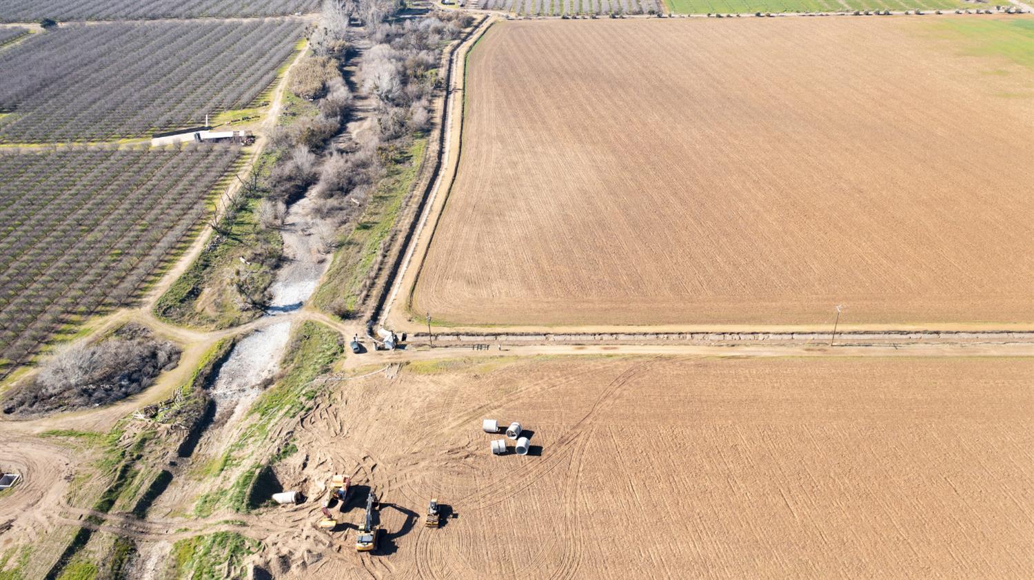 14100 Jordan Rd, Le Grand, CA 95333