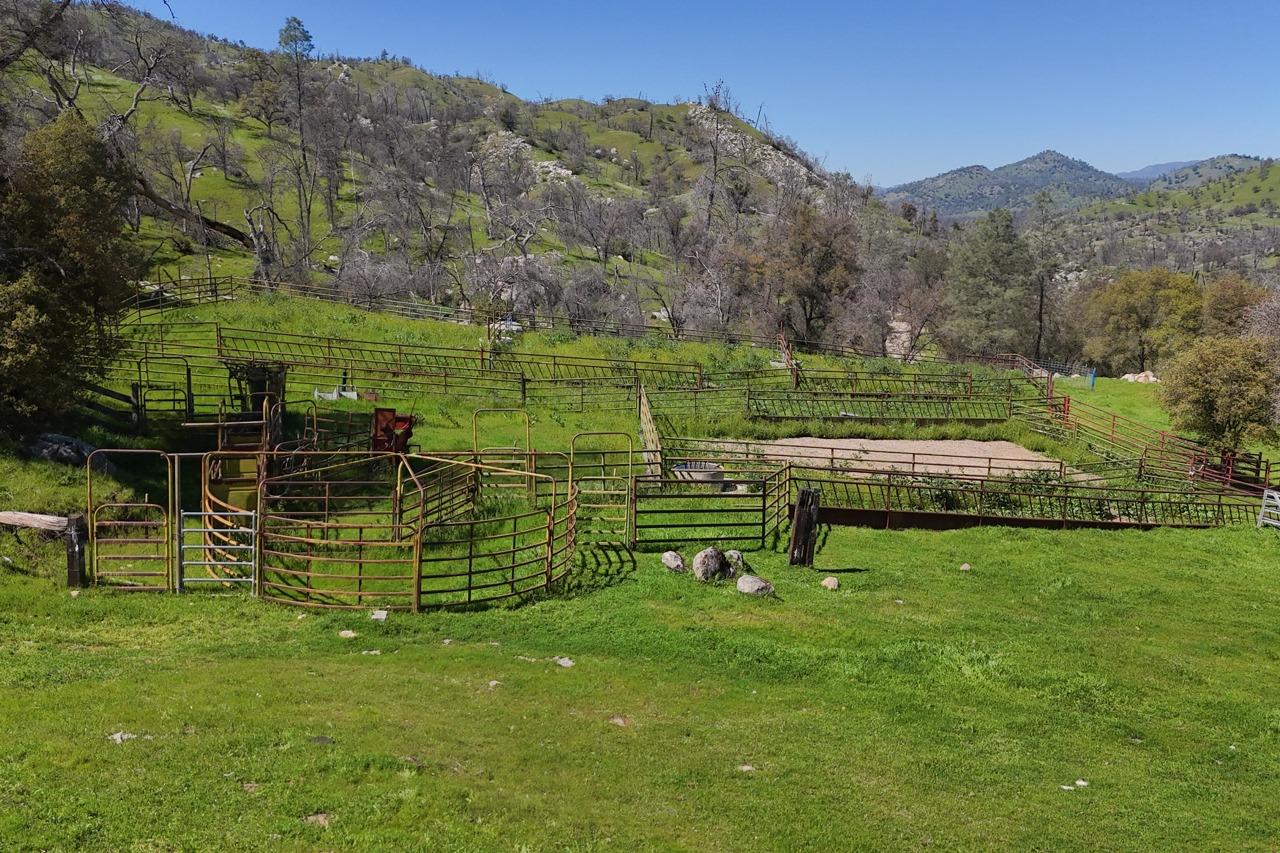 39249 Road 800, Raymond, CA 93653