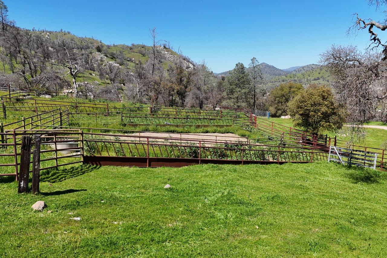 39249 Road 800, Raymond, CA 93653