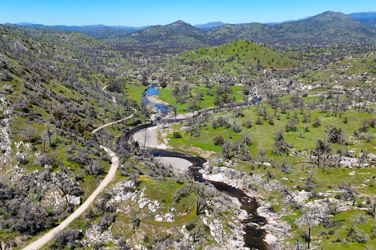 39249 Road 800, Raymond, CA 93653