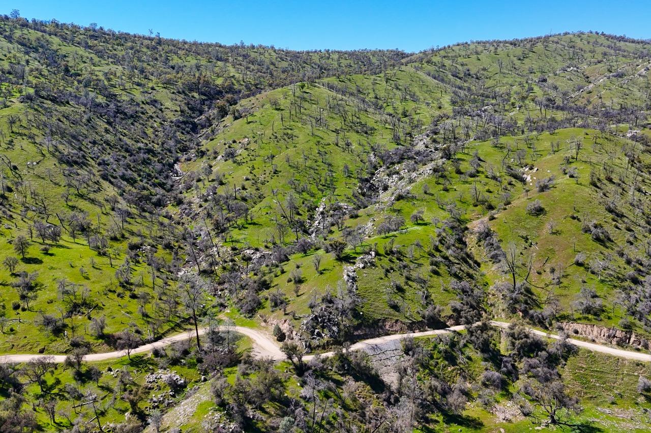 39249 Road 800, Raymond, CA 93653