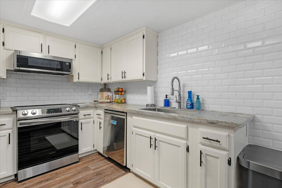 7534 N Millbrook Ave, Fresno, CA 93720