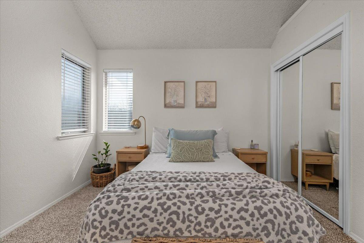 7534 N Millbrook Ave, Fresno, CA 93720