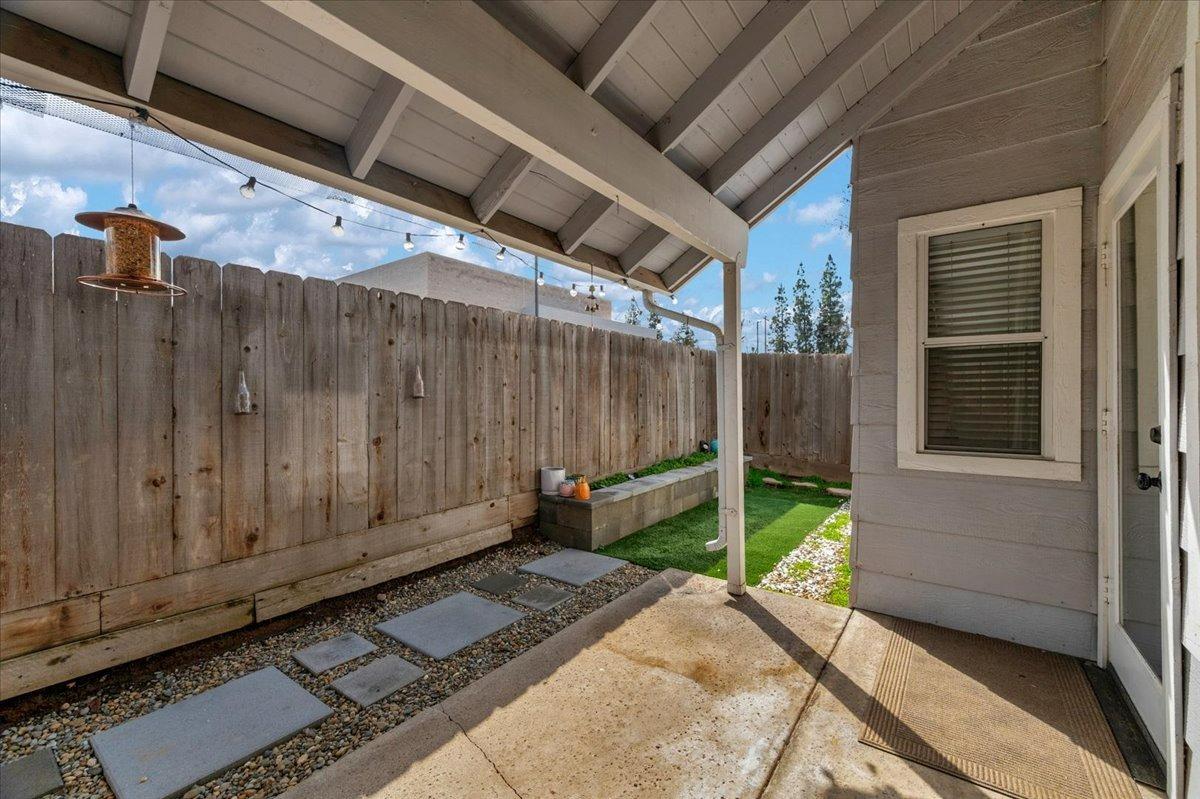 7534 N Millbrook Ave, Fresno, CA 93720