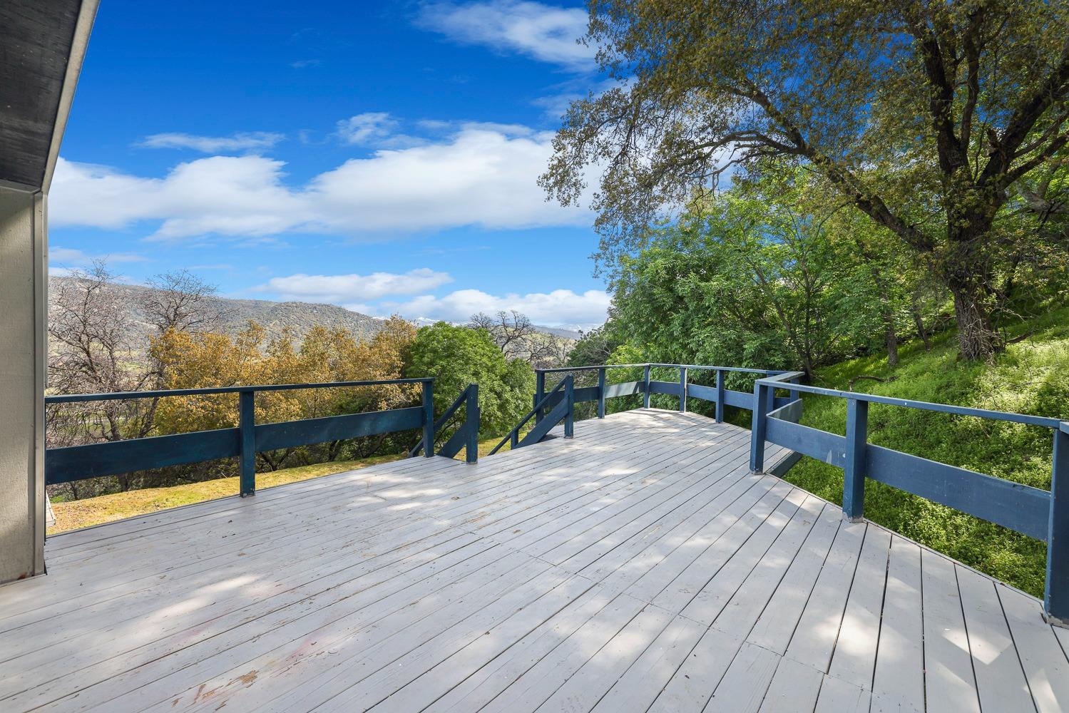 28951 Spring Valley Rd, Tollhouse, CA 93667