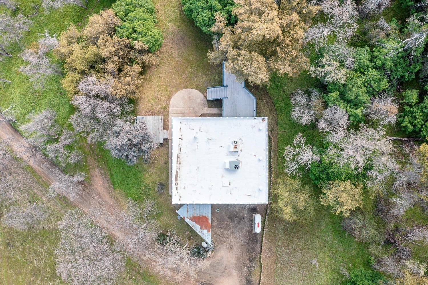 28951 Spring Valley Rd, Tollhouse, CA 93667