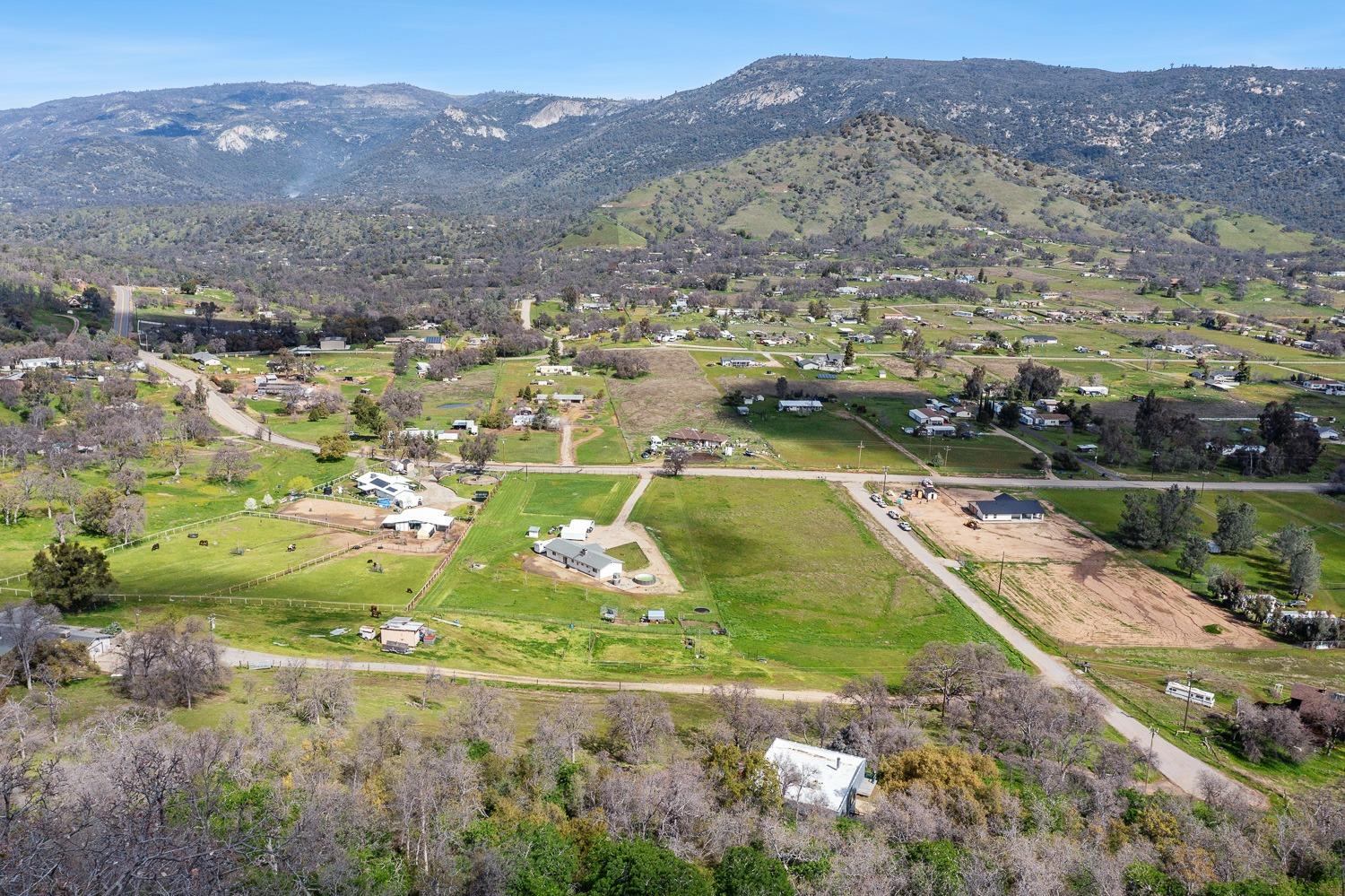 28951 Spring Valley Rd, Tollhouse, CA 93667