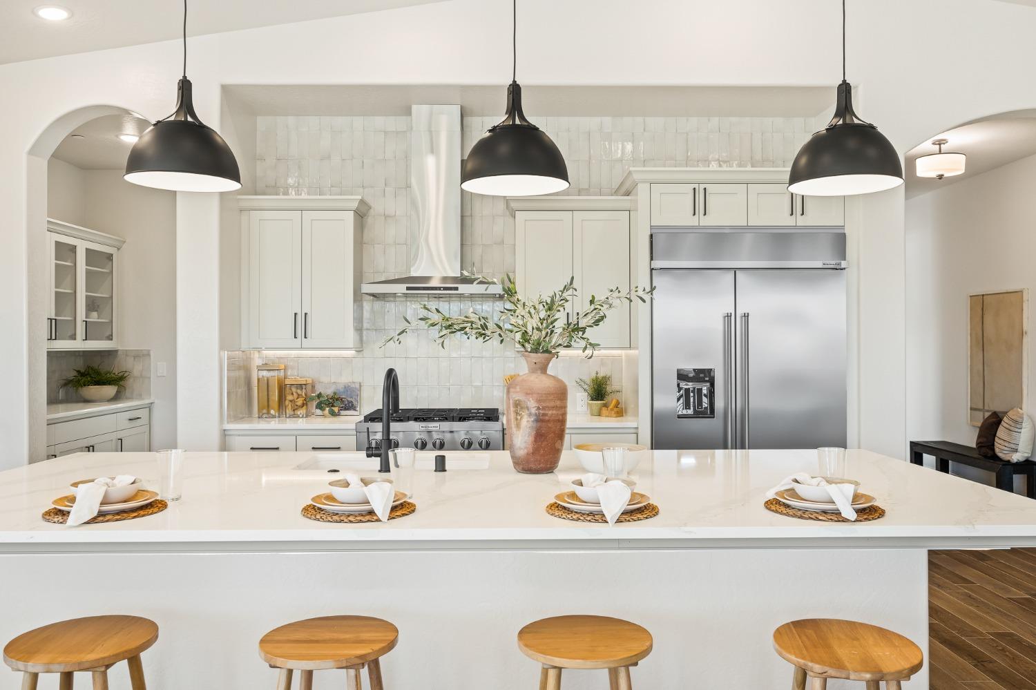 19678 Ventana Hills Dr, Clovis, CA 93619