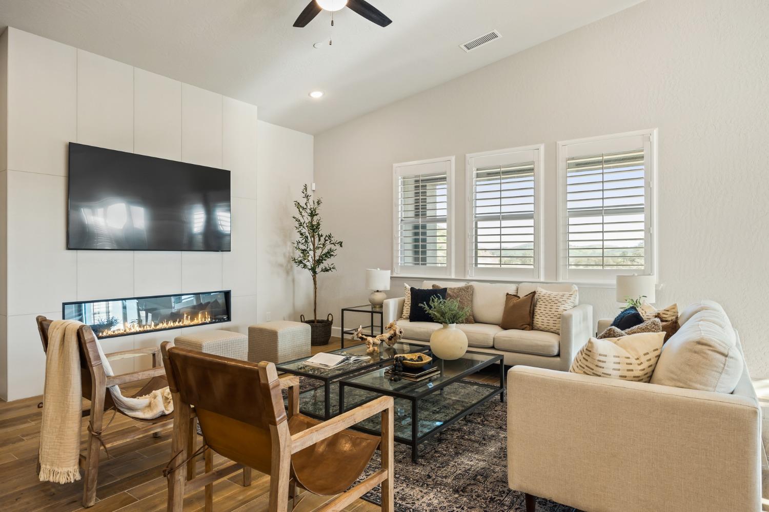 19678 Ventana Hills Dr, Clovis, CA 93619