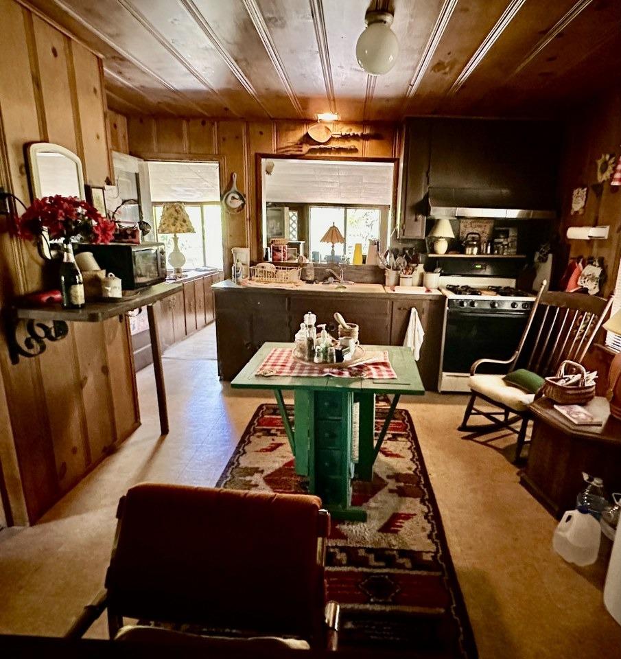 50330 Road 426, Oakhurst, CA 93644