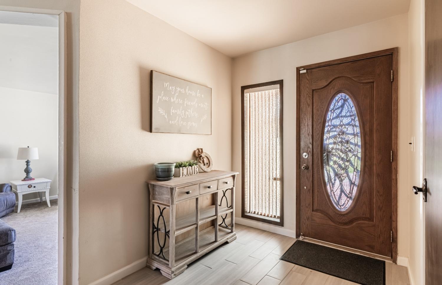 16993 Jennifer Ct, Madera, CA 93636