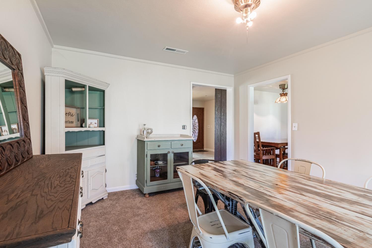 16993 Jennifer Ct, Madera, CA 93636