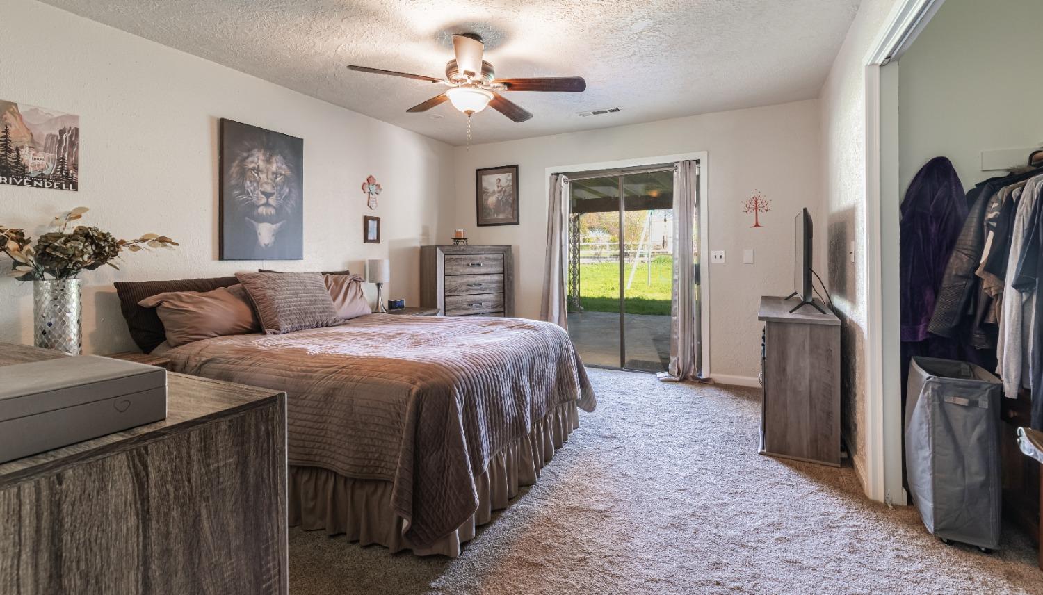 16993 Jennifer Ct, Madera, CA 93636