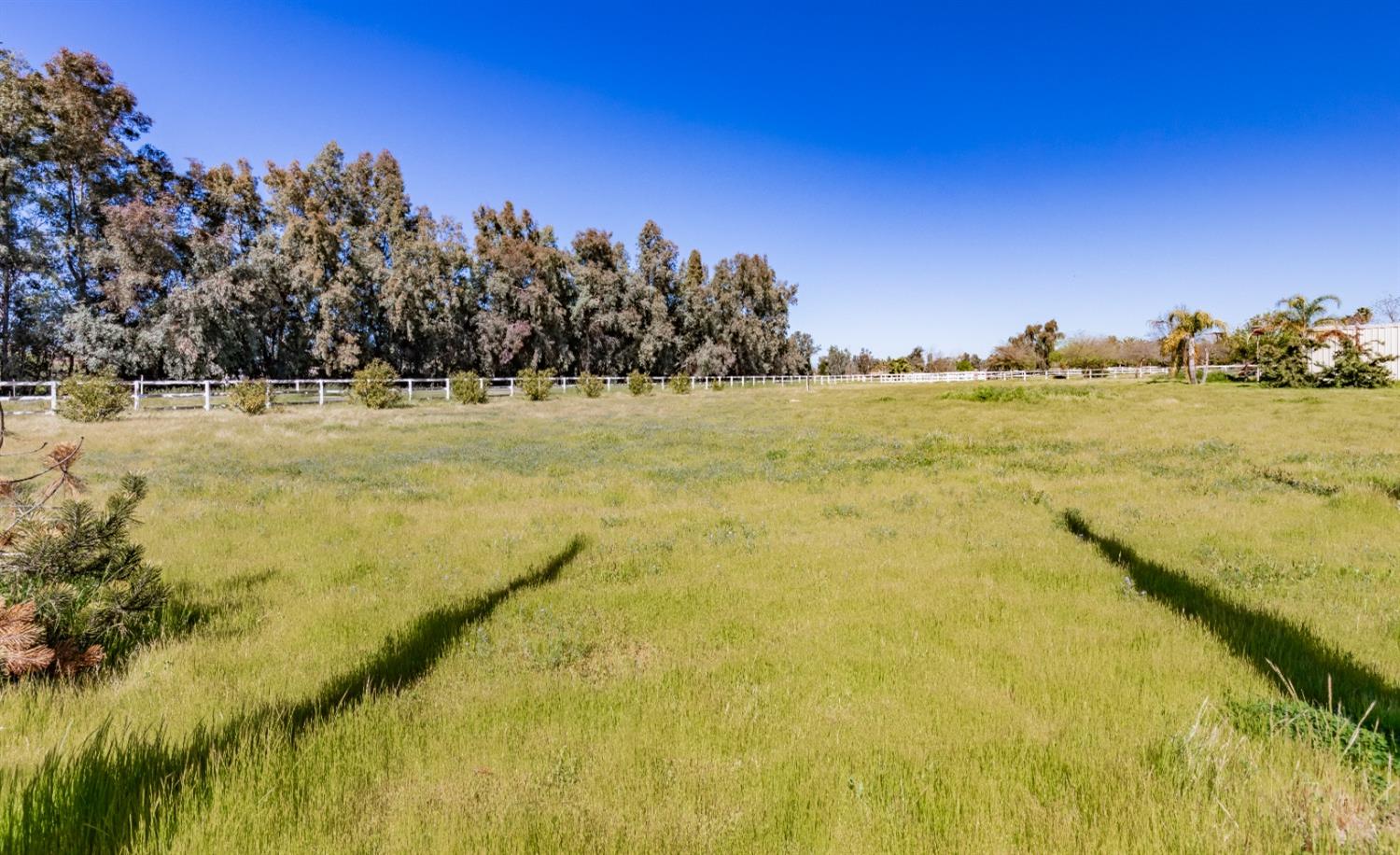 16993 Jennifer Ct, Madera, CA 93636