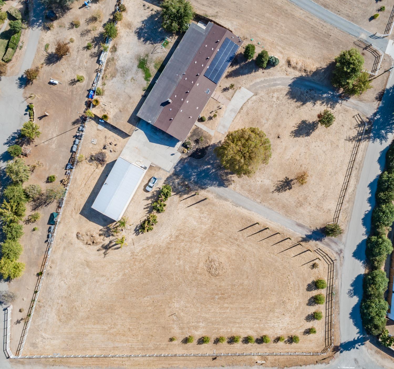 16993 Jennifer Ct, Madera, CA 93636