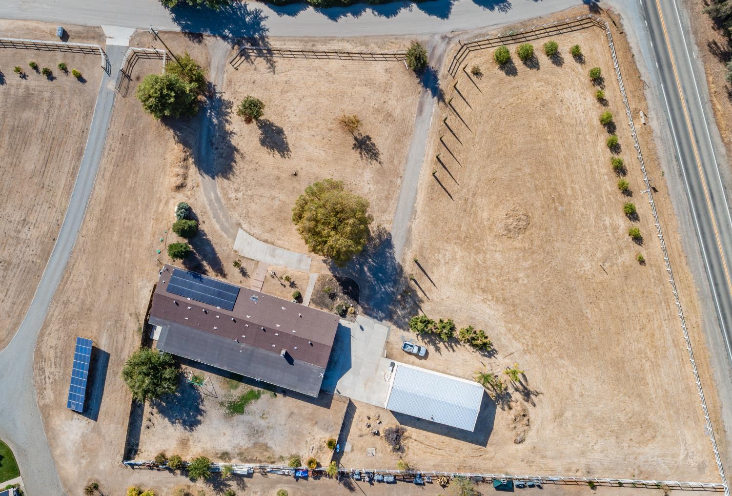 16993 Jennifer Ct, Madera, CA 93636