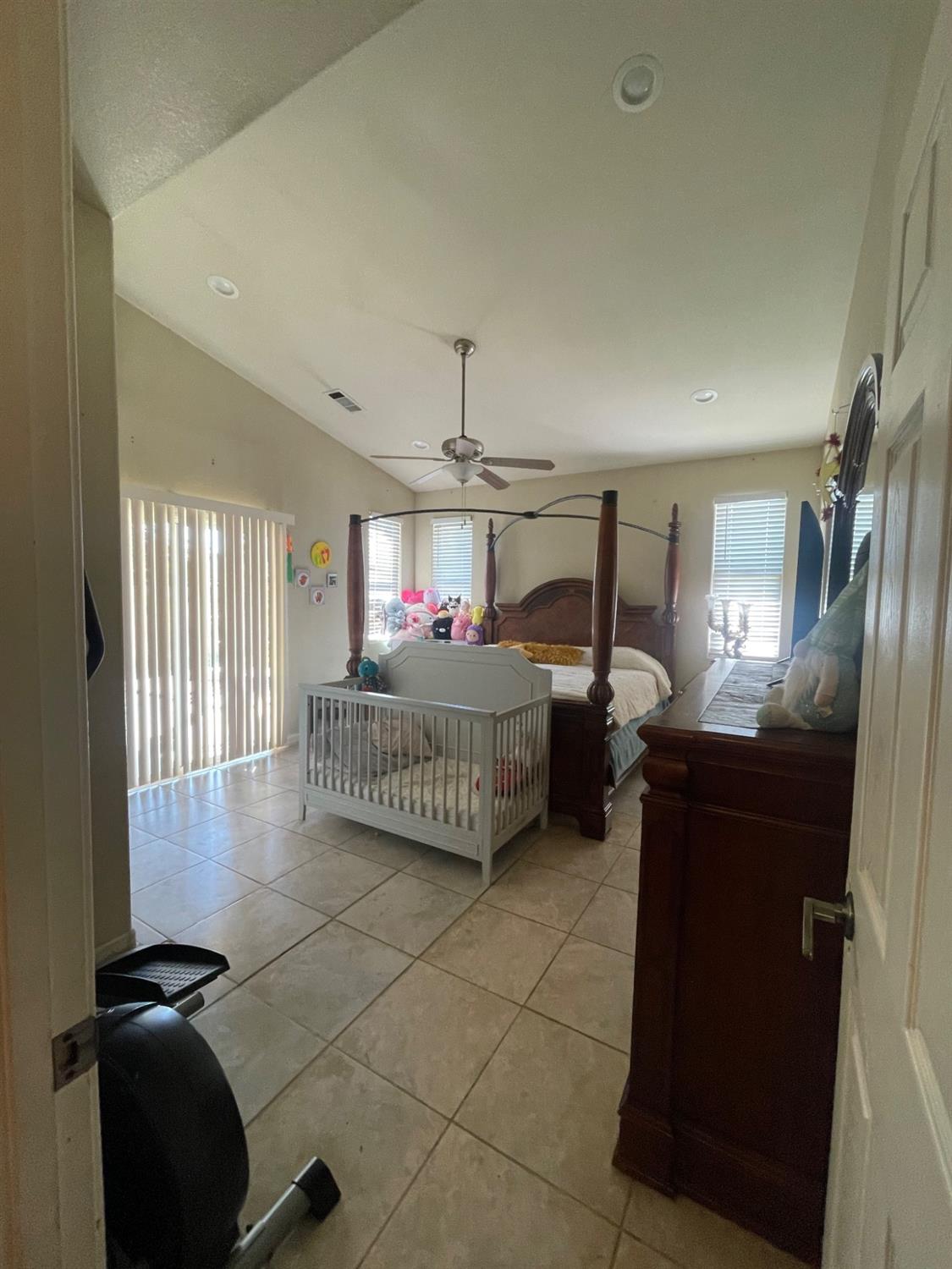 255 Birchwood, Los Banos, CA 93635