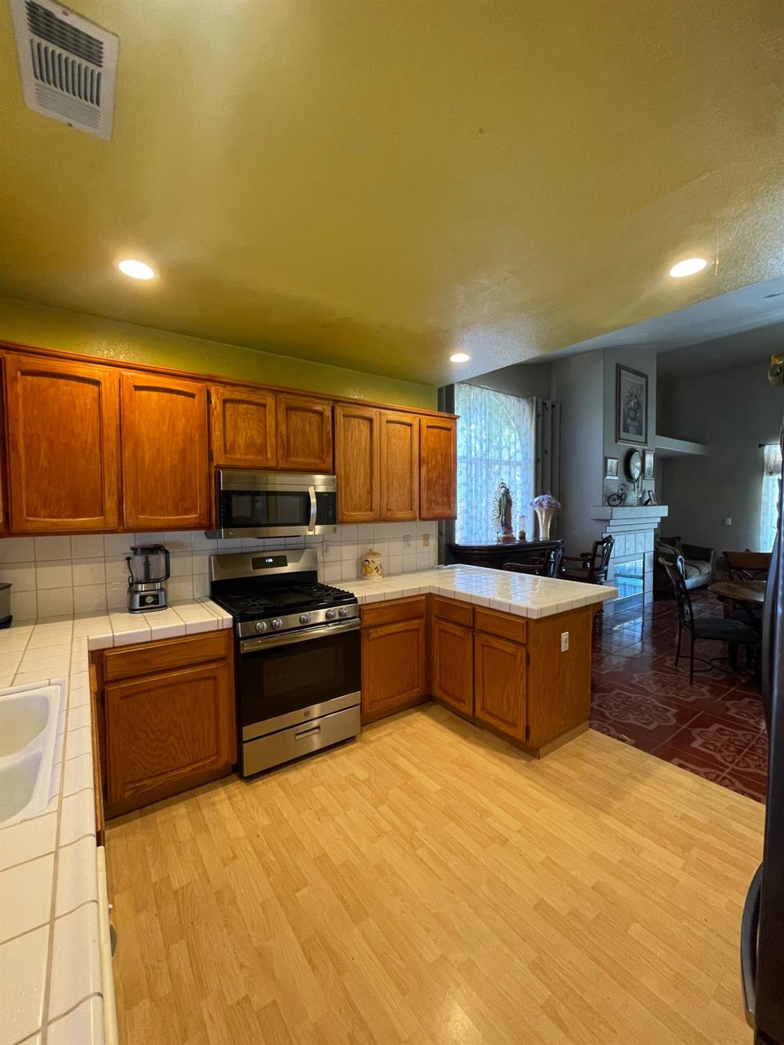 255 Birchwood, Los Banos, CA 93635