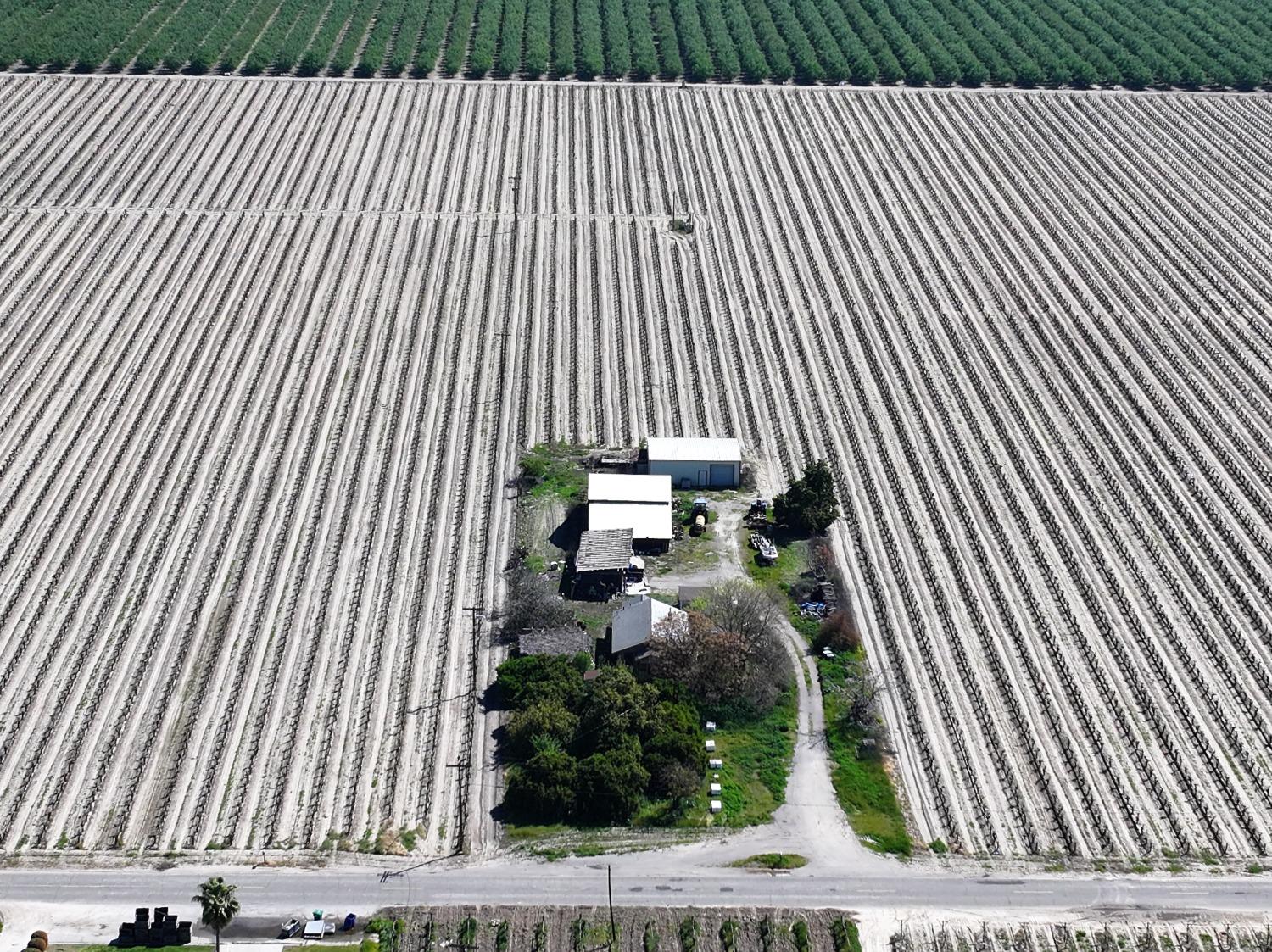 6350 S Armstrong Ave, Fowler, CA 93625