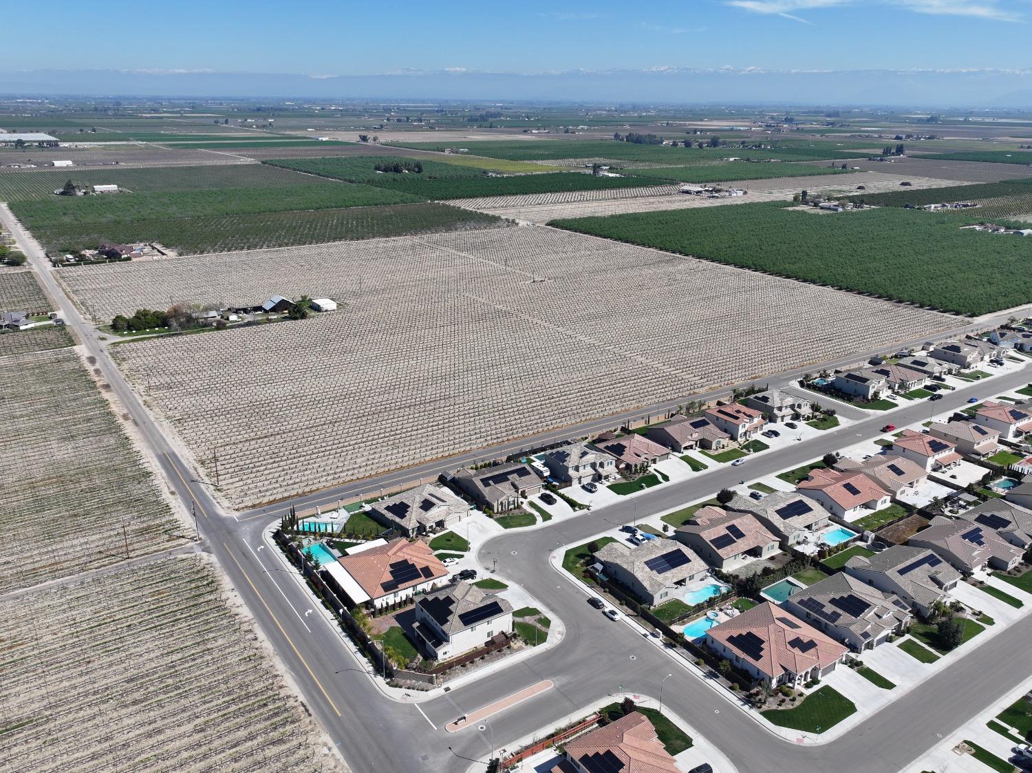 6350 S Armstrong Ave, Fowler, CA 93625