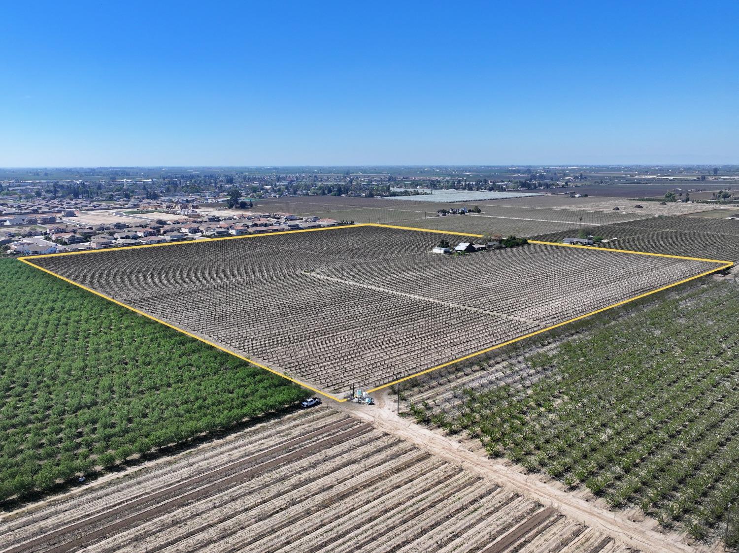 6350 S Armstrong Ave, Fowler, CA 93625