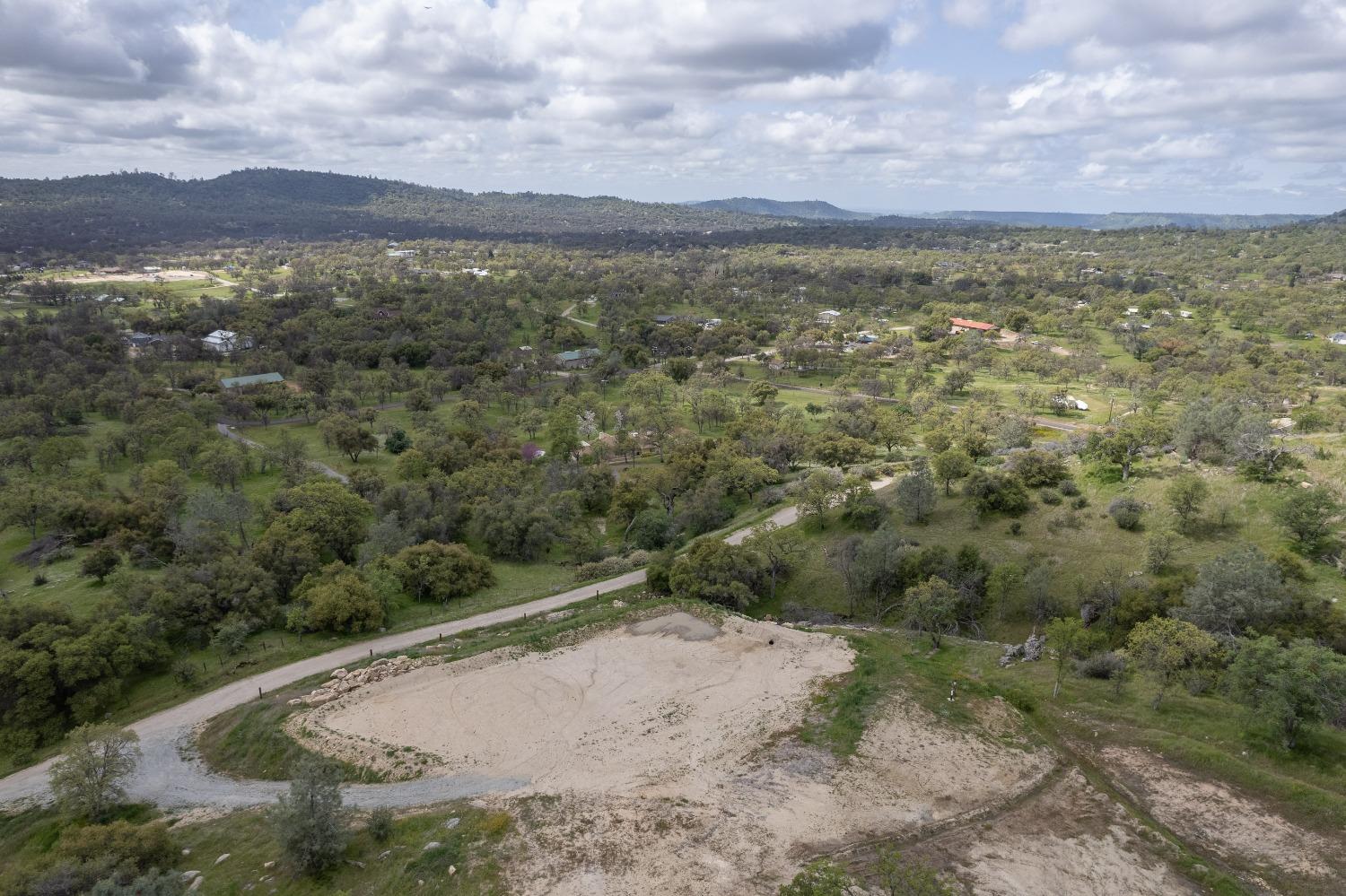 0 00 Aunt Julia, Auberry, CA 93602
