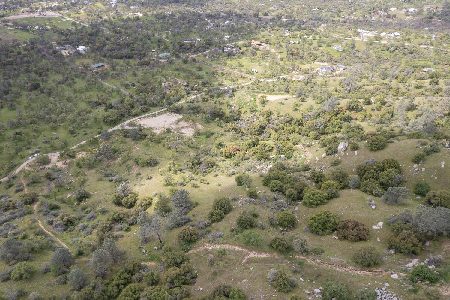 0 00 Aunt Julia, Auberry, CA 93602