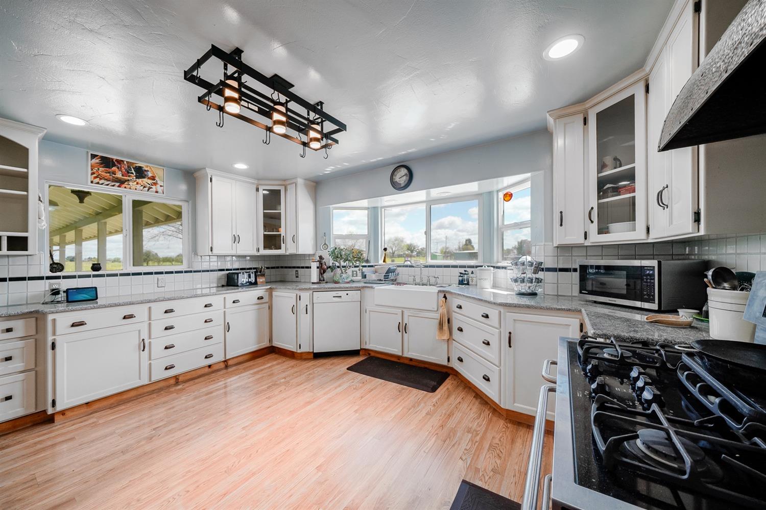 37491 Verde Ave, Madera, CA 93636