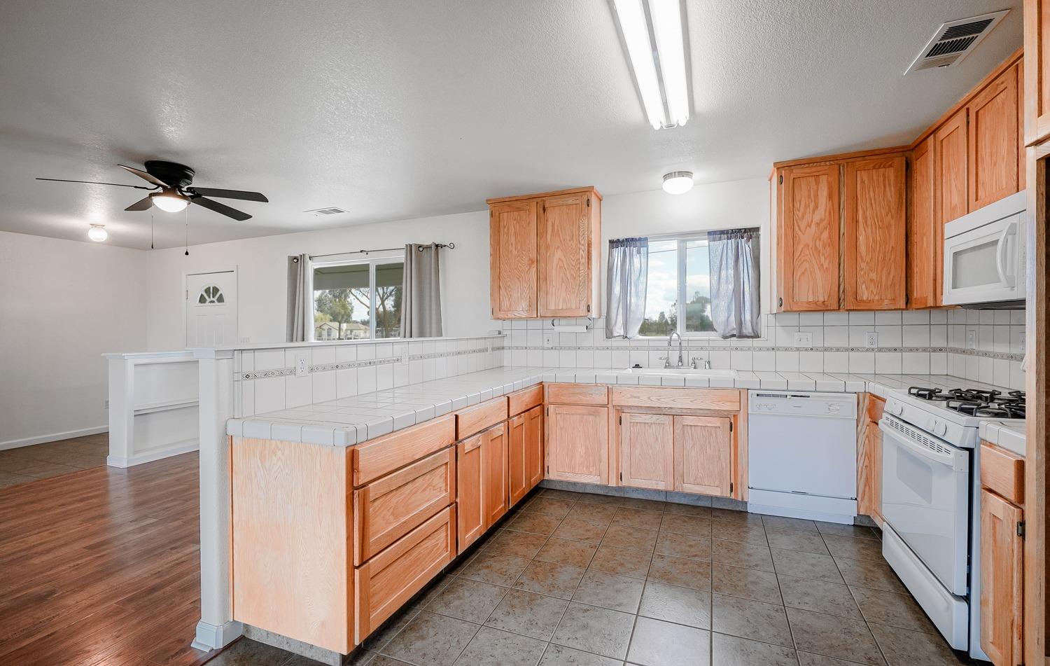 37491 Verde Ave, Madera, CA 93636