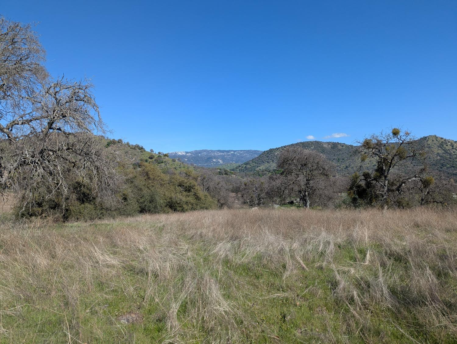 45288 Sand Creek Rd, Yokuts Valley, CA 93675
