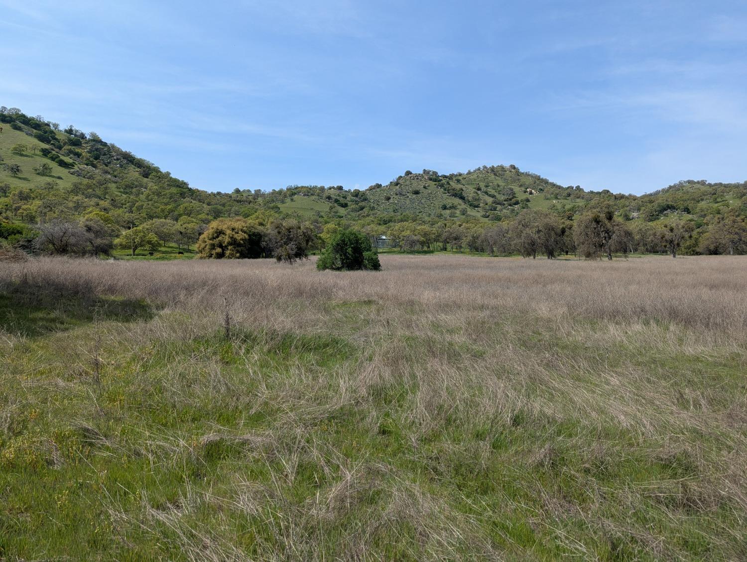 45288 Sand Creek Rd, Yokuts Valley, CA 93675