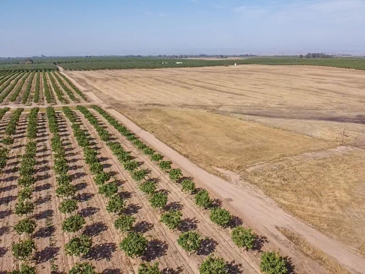 14155 Buchanan Hollow, Le Grand, CA 95333