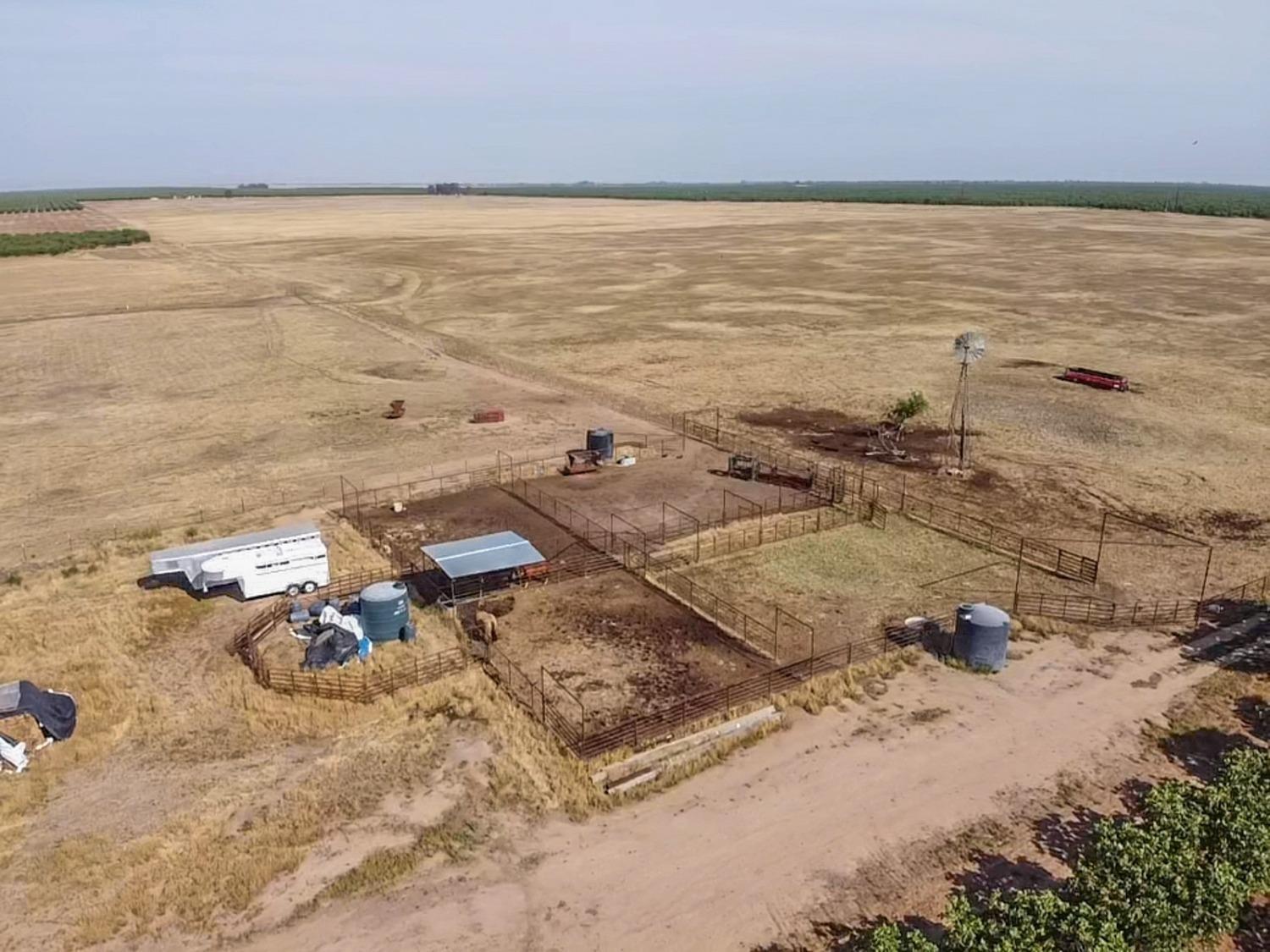 14155 Buchanan Hollow, Le Grand, CA 95333