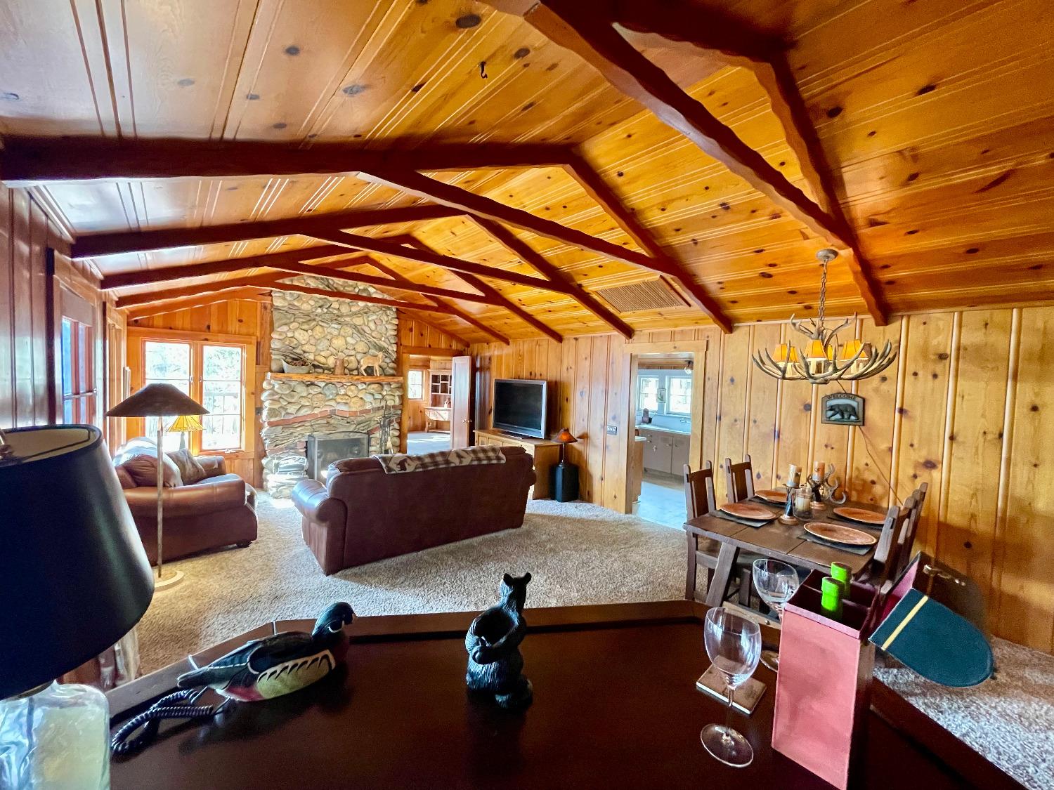 39121 Lake Drive, Bass Lake, CA 93604