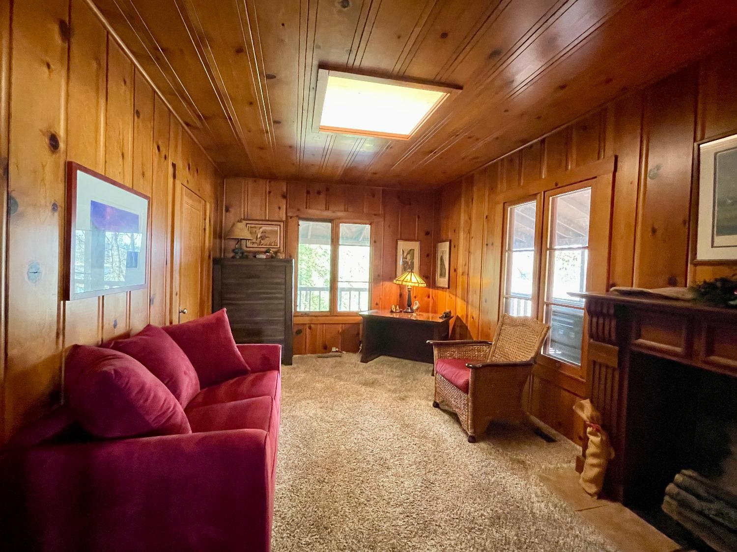 39121 Lake Drive, Bass Lake, CA 93604