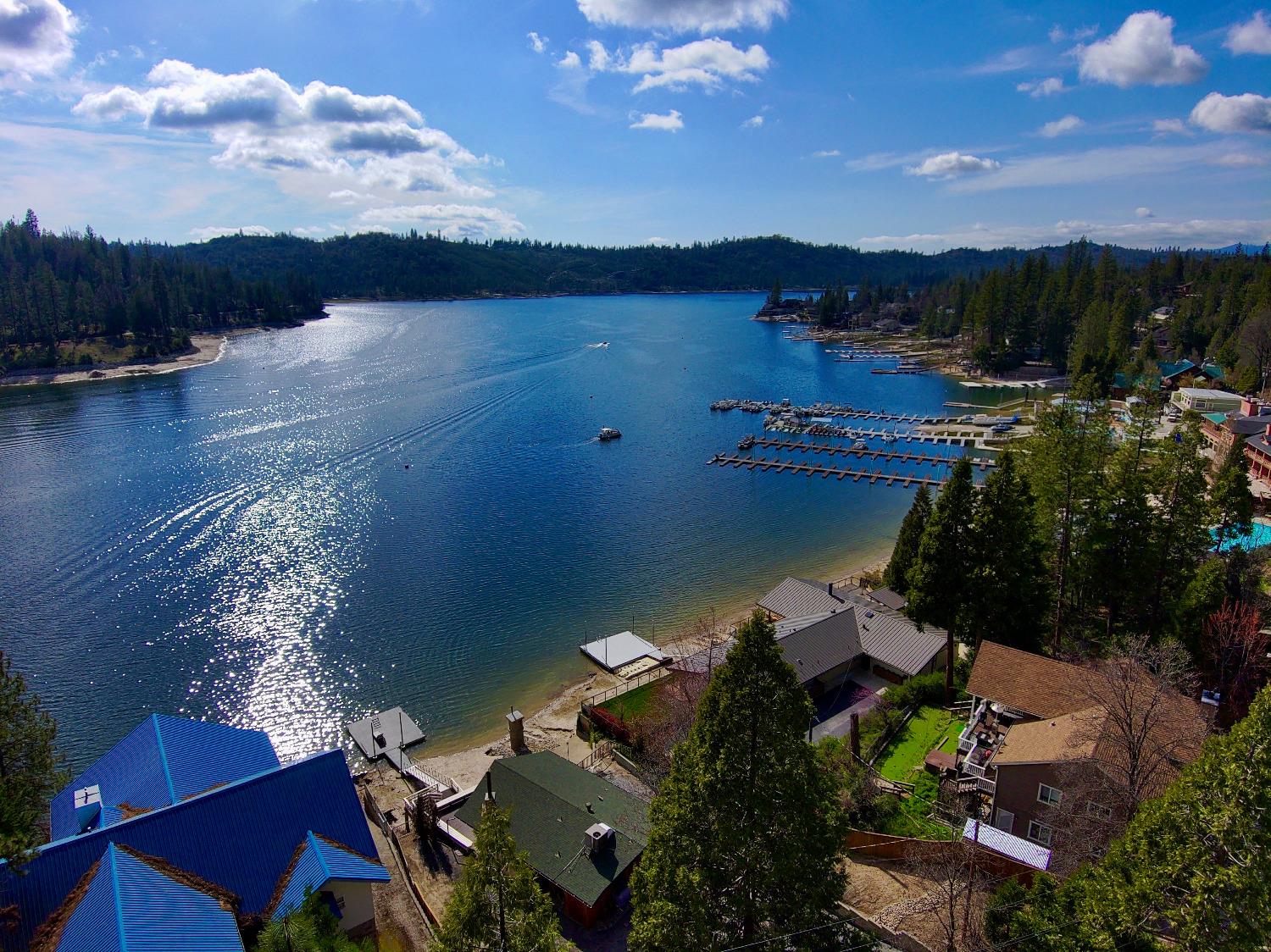 39121 Lake Drive, Bass Lake, CA 93604