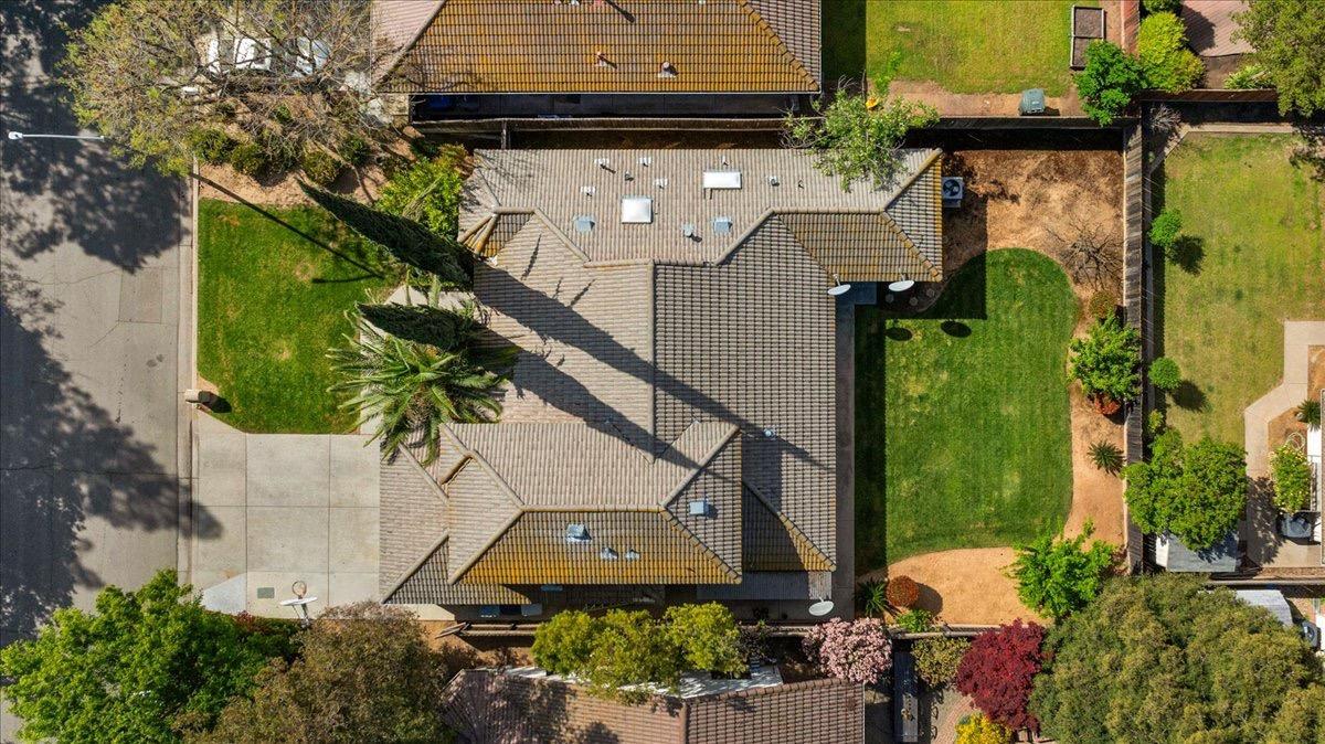 6305 N Marty Ave, Fresno, CA 93711