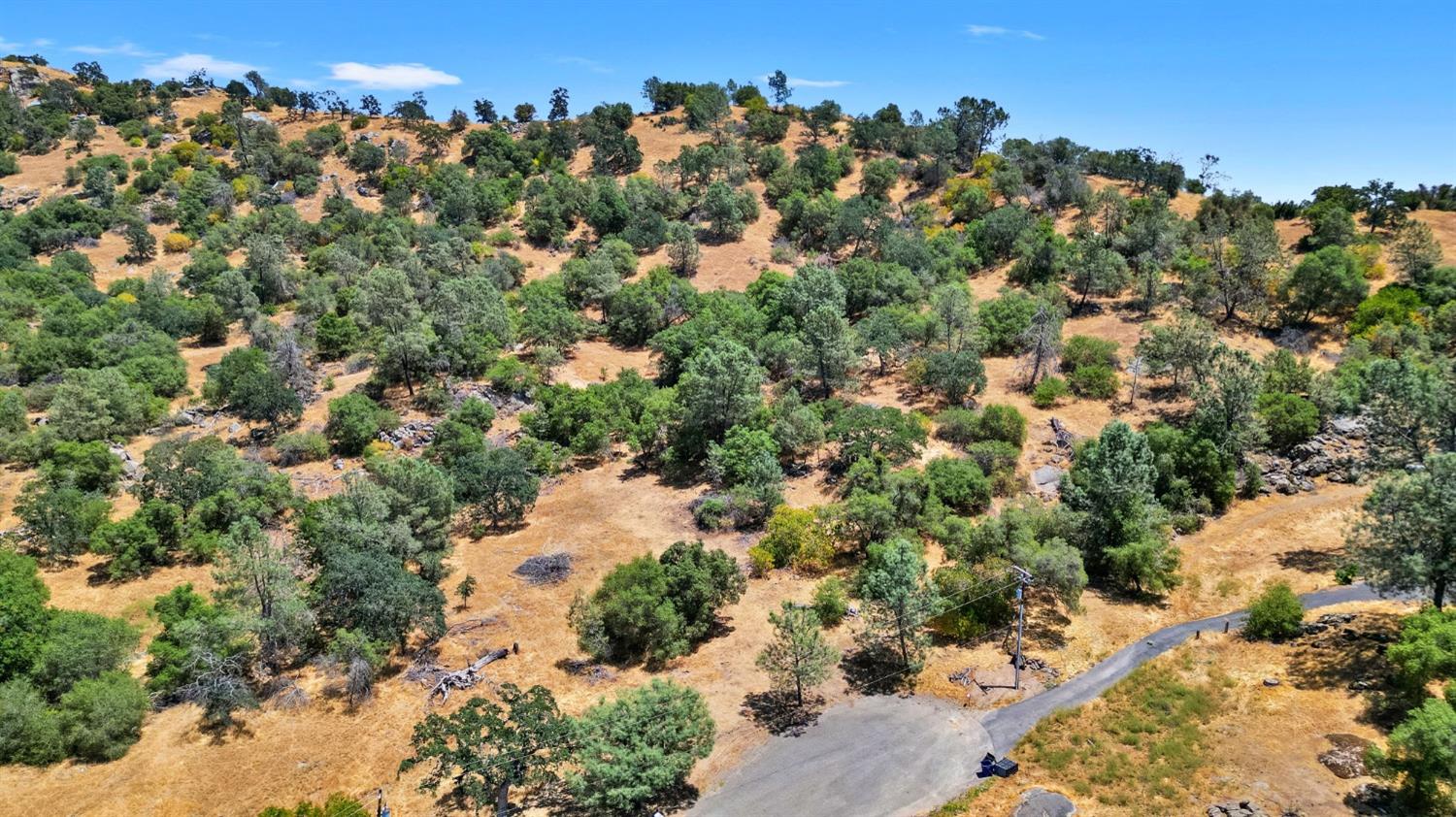 1812 Sentinel Ct, Coarsegold, CA 93614