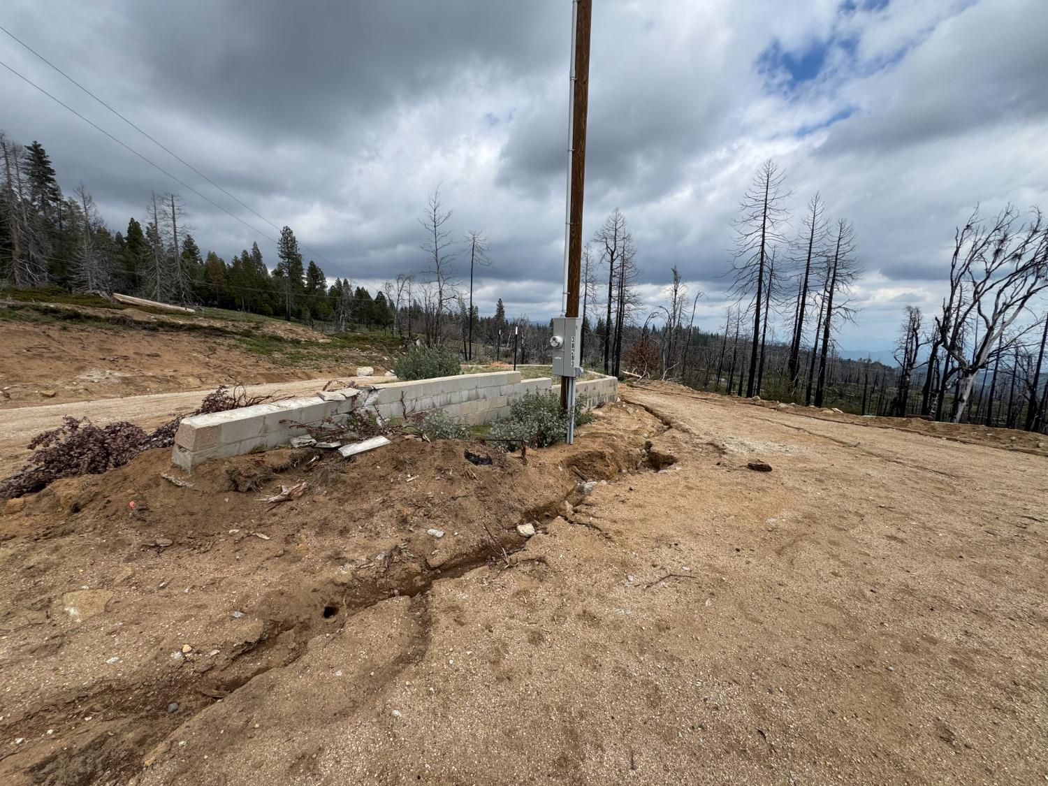 38283 Upper Cressman Rd, Shaver Lake, CA 93664